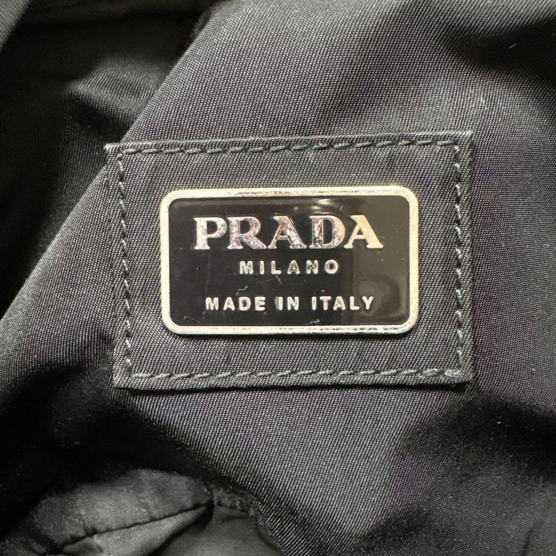 美品 PRADA プラダ ナイロン 三角プレート ボディバッグ ウエストポーチ
