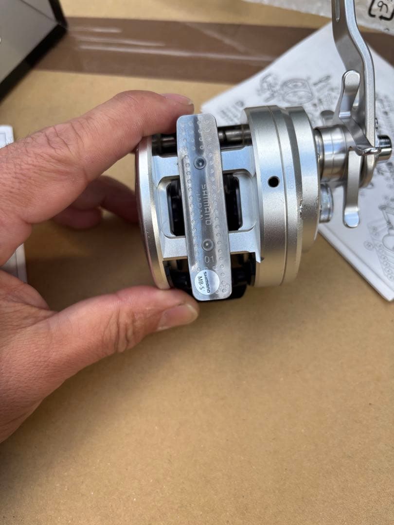 SHIMANO OCEA CALCUTTA 301HG 左　中古