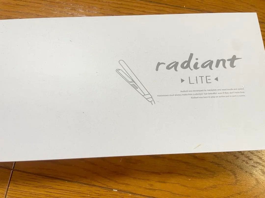 radiant LITE ストレートヘアアイロン レッド