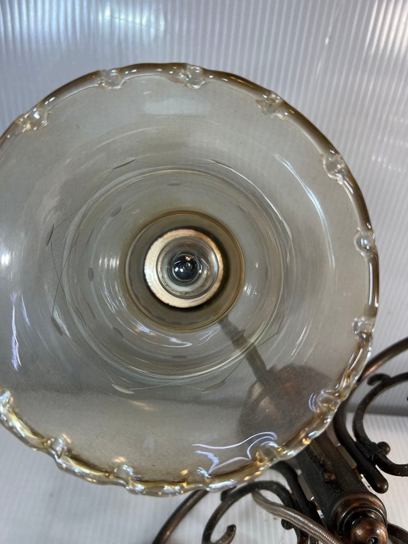 クラシックスタイル 4灯シャンデリア