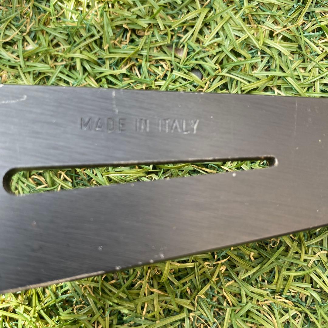 ナルディ？ 3本スポーク ステアリングホイール