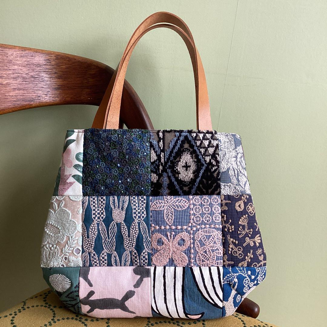 ミナペルホネンハギレをパッチワークふっくらまるみのトートバッグハンドメイド