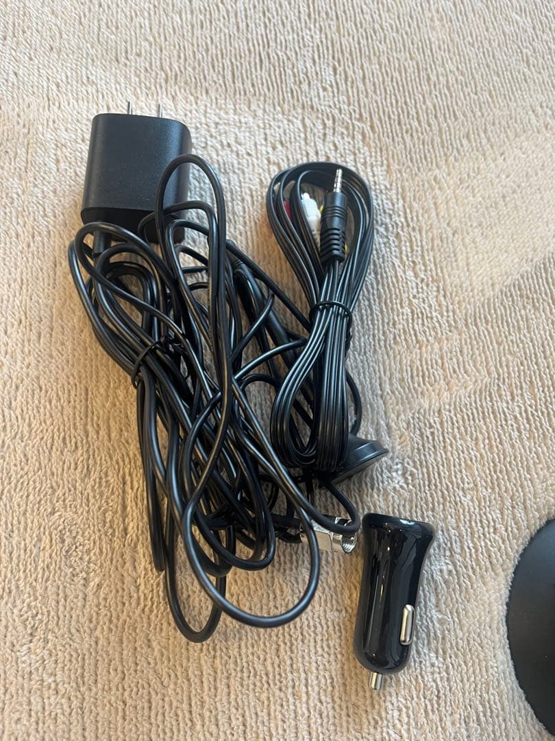 山善　ポータブルDVD