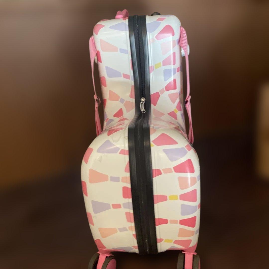 子供が乗れる　子供乗せ　キャリー　スーツケース