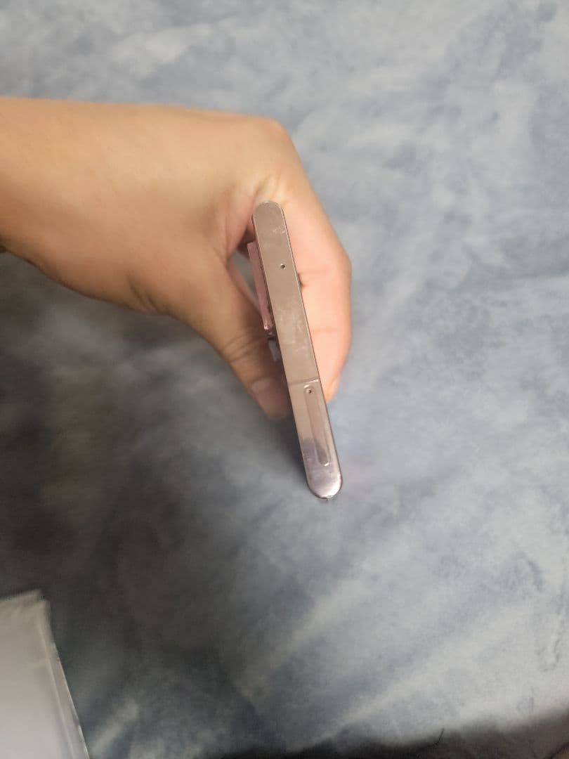 Samsung Galaxy Note 20 Ultra 5G カバー付き