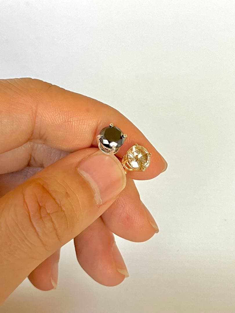 【特価】計2ct 天然ダイヤモンドピアス