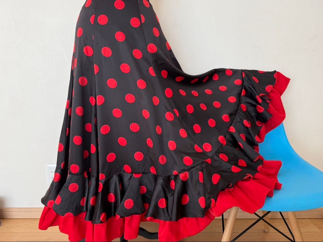 フラメンコ 衣装 ファルダ スカート 黒×赤 水玉 2段フリル
