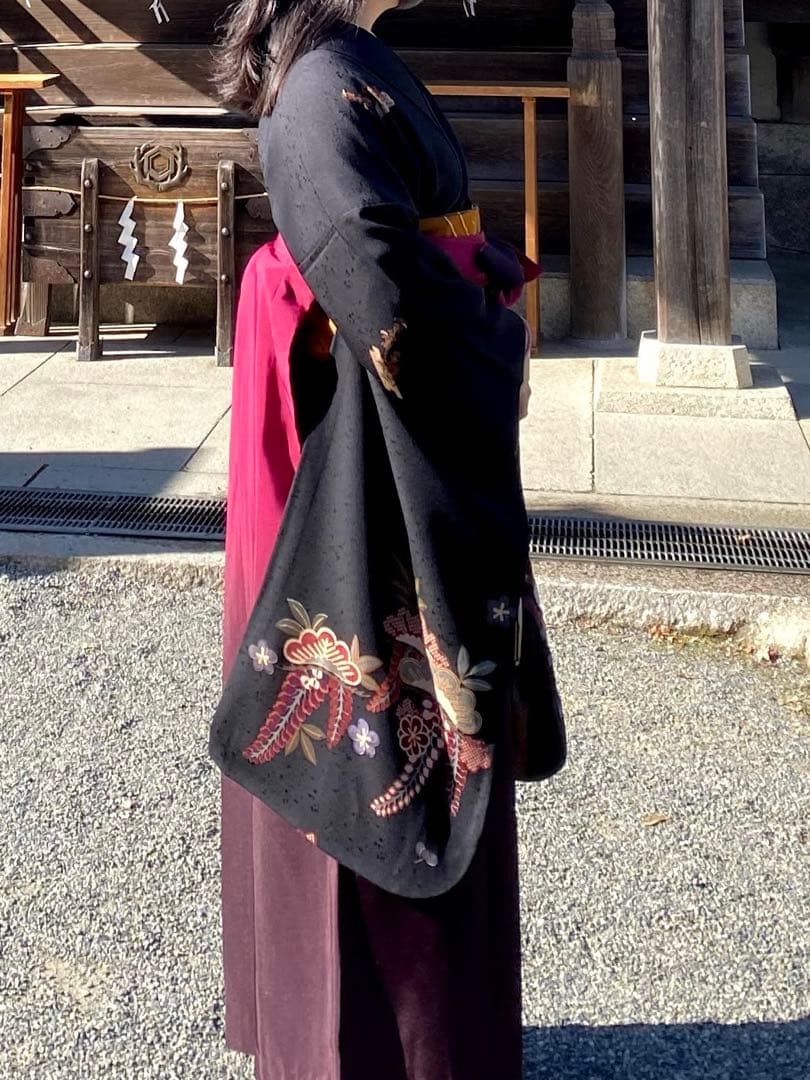 二尺袖　振袖　訪問着　黒地　松 梅 藤