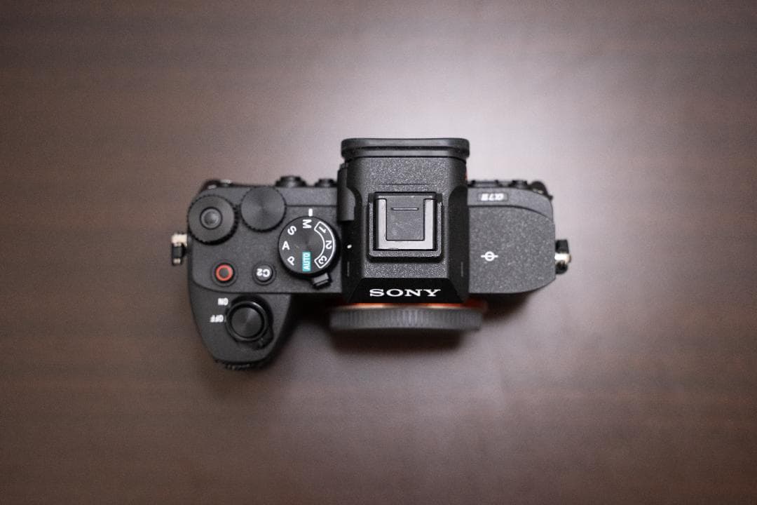 【シャッター枚数464枚】SONY α7 IV ボディ　箱/付属完備