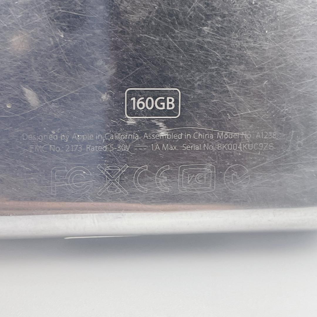 【概ね美品】Apple iPod classic 160GB 総再生時間251h