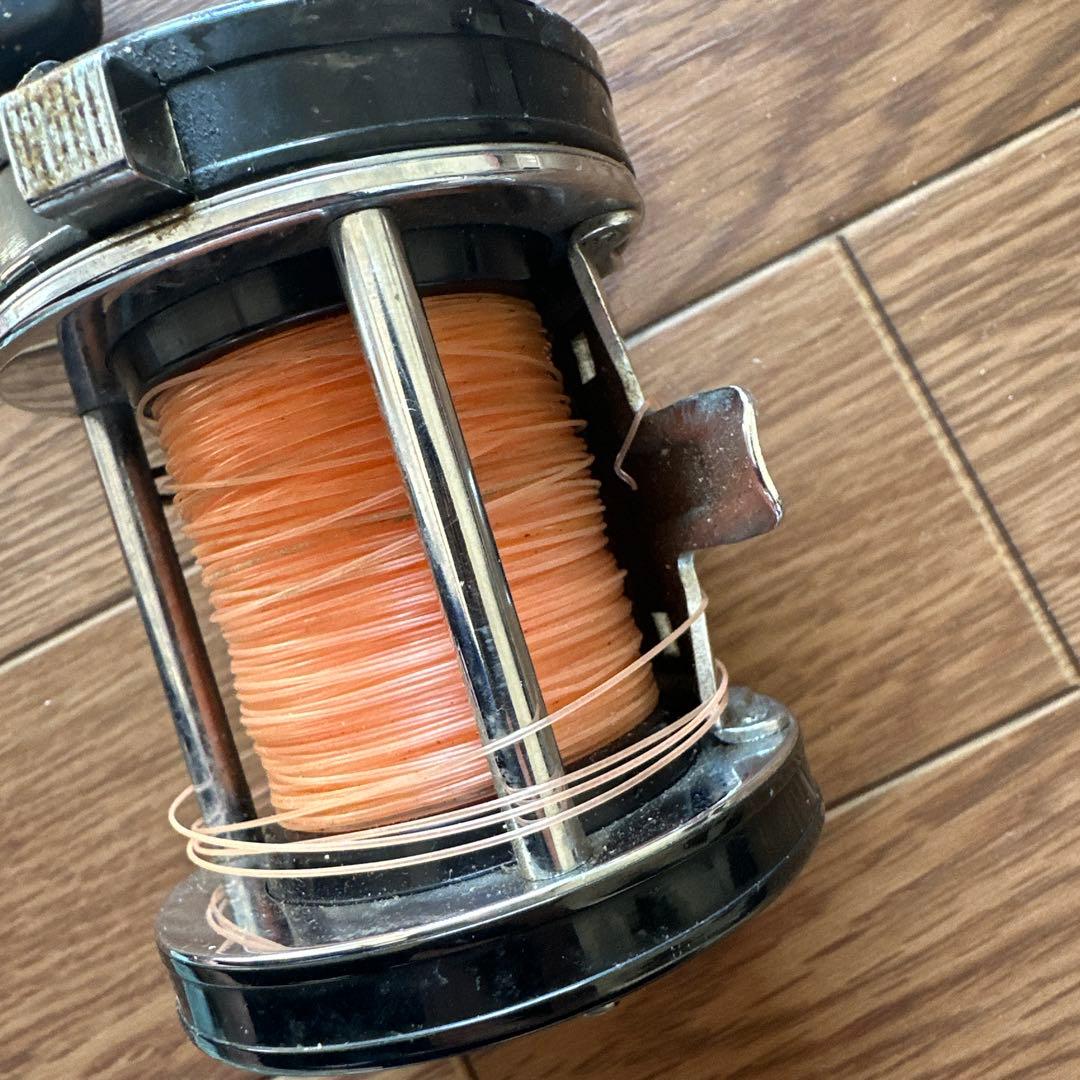 ABU Ambasseur 7000C オレンジ糸