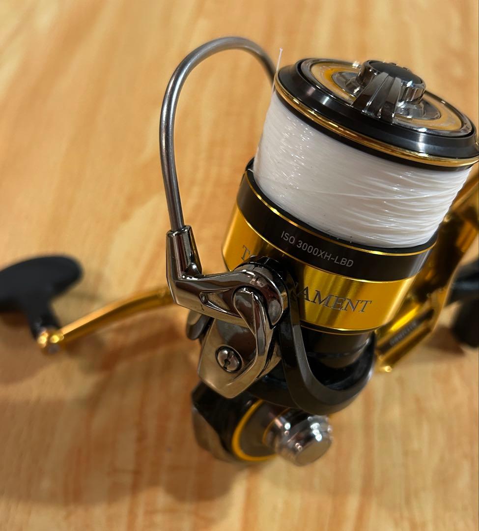 【美品】ダイワ 22トーナメントiso 3000XH-LBD