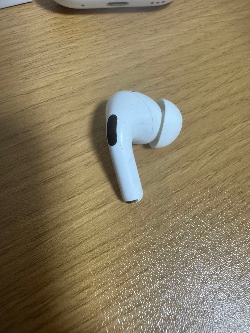 Apple AirPods Pro第二世代　Lightning