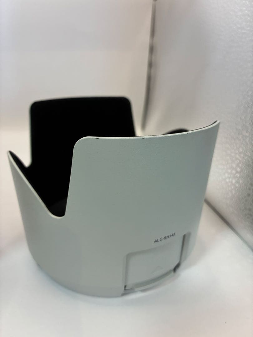 ②SONY SEL70200GM 美品中古