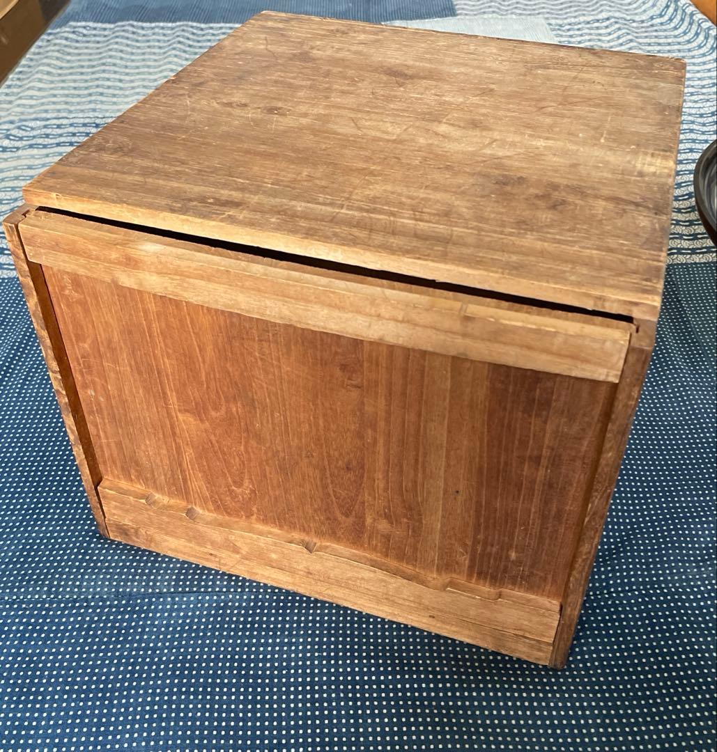 漆器　高台皿　蒔絵　金彩　木箱付き