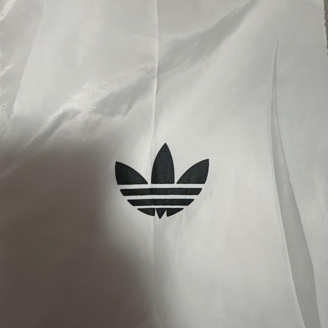 【レア】YEEZY season1ホワイト ナイロンジャケット