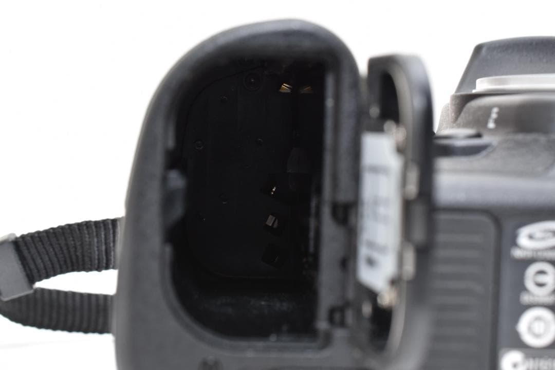 新品級 NIKON D300 ショット数 354枚 デジタル ボディ H126