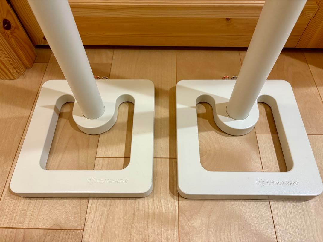 【希少美品】Monitor Audio Radius 45HD スタンド付き