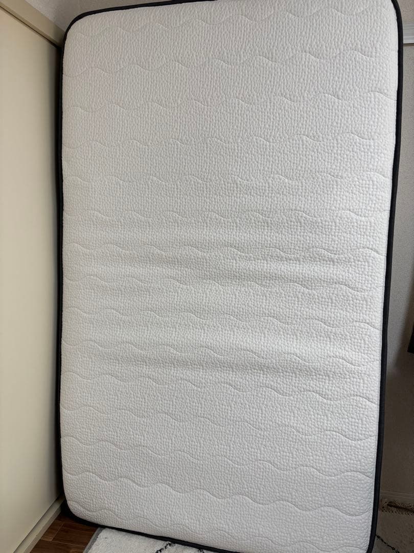 【送料込み】NELLマットレス セミダブル