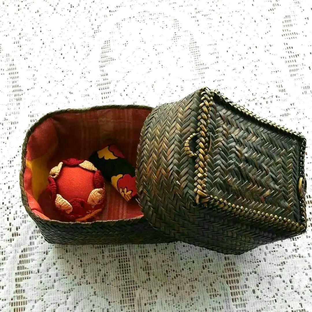 フィリピンアンティークかごの裁縫道具入れ