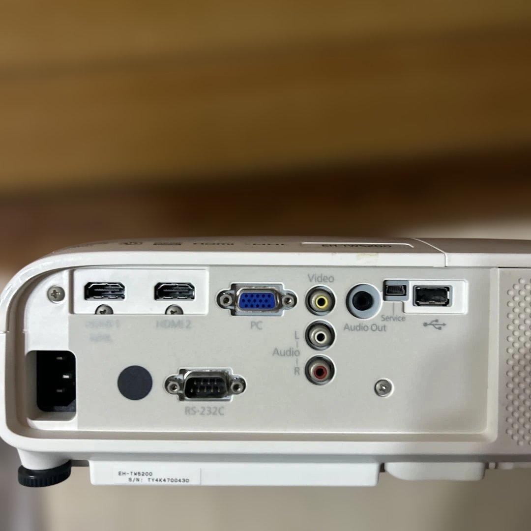 エプソン　EH TW5200 プロジェクター　動作良好
