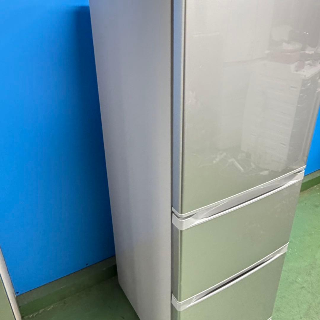 702 東芝　極美品　半年保証　大型冷蔵庫　300L〜400L ファミリー向