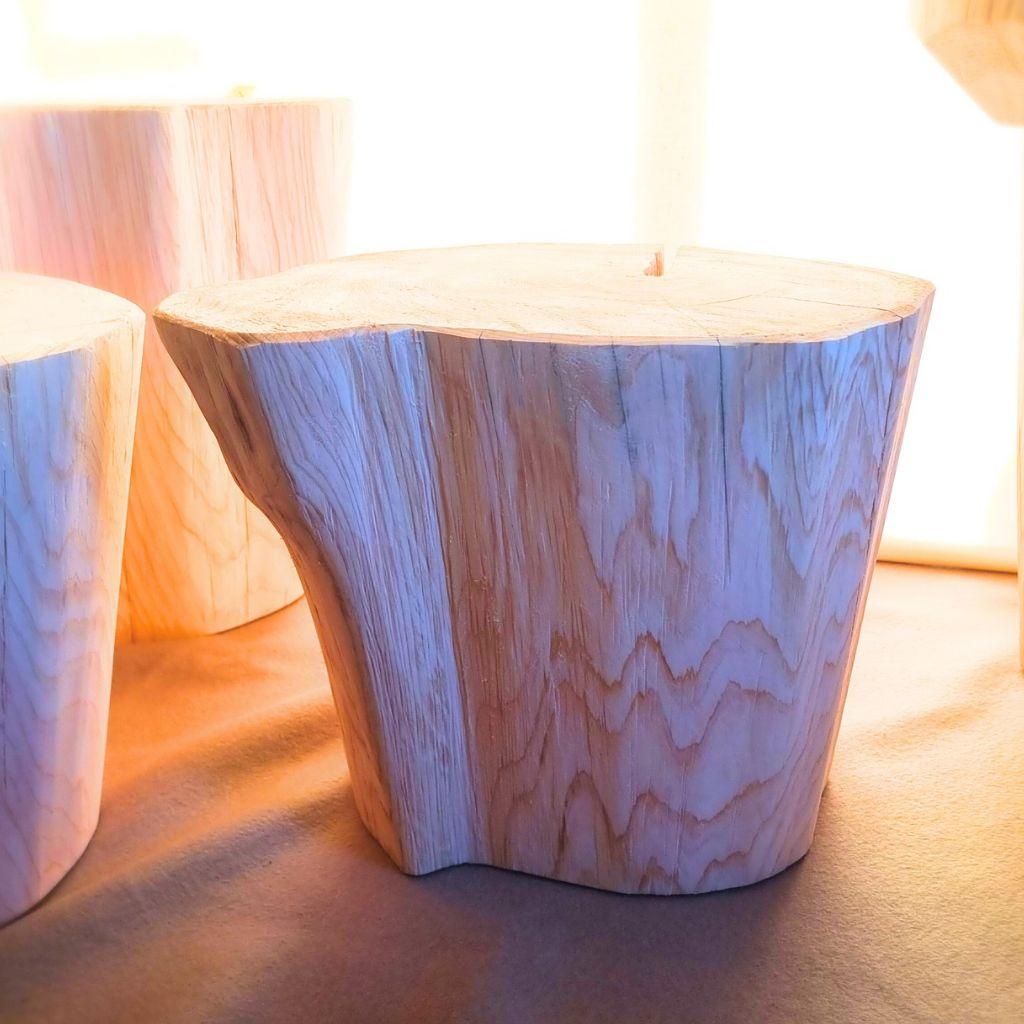 天然アロマ ひのきの切株テーブル 根元末広がり