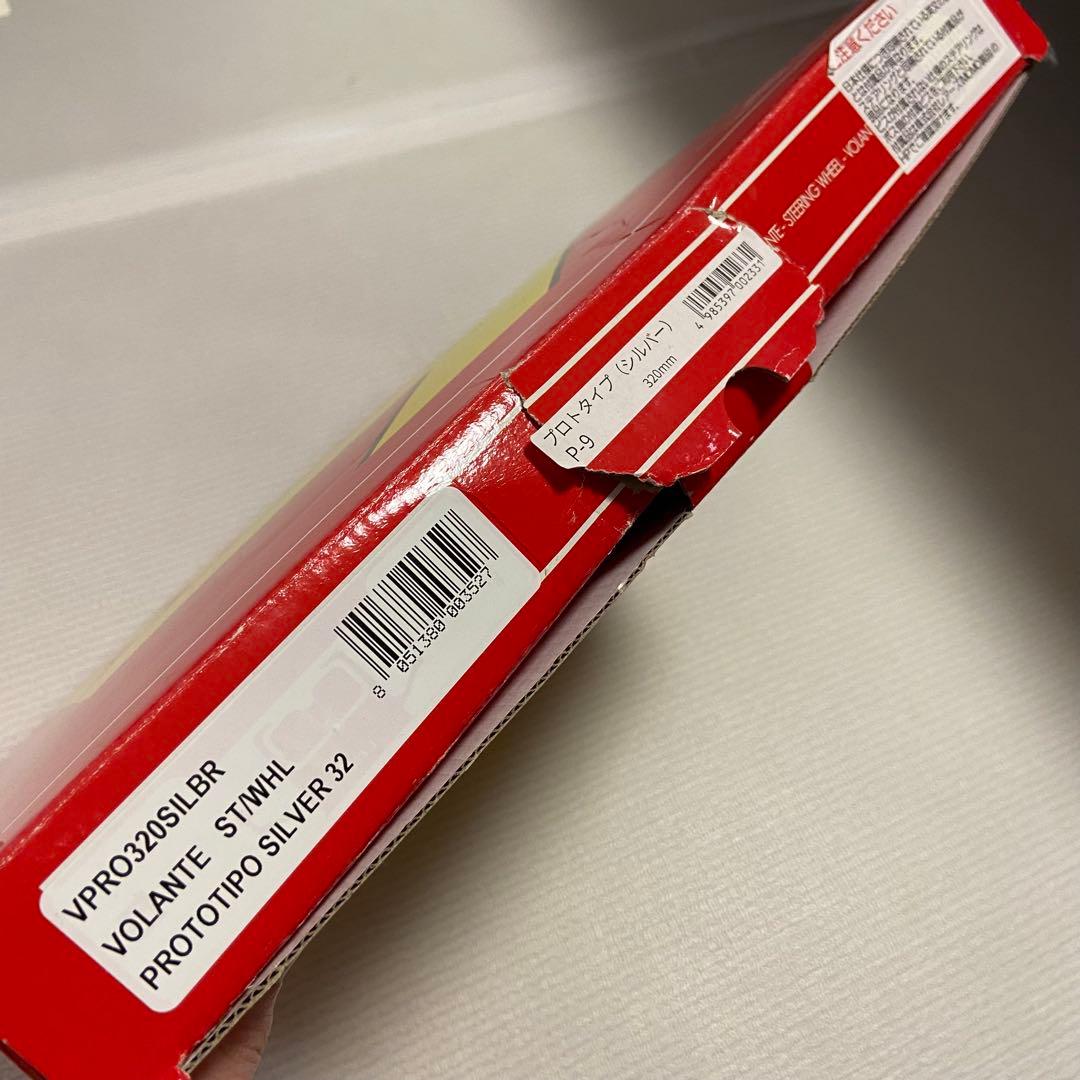 MOMO ステアリング PROTOTIPO SILVER 320φ