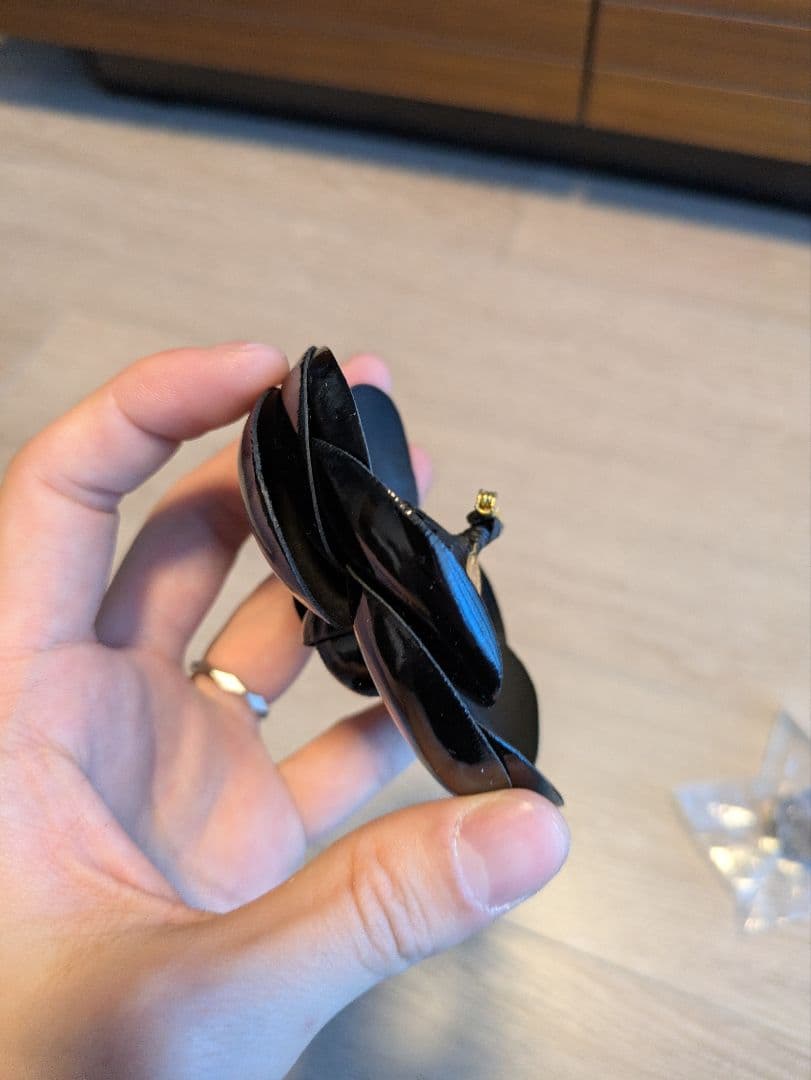 Chanel　カメリア　ブローチ