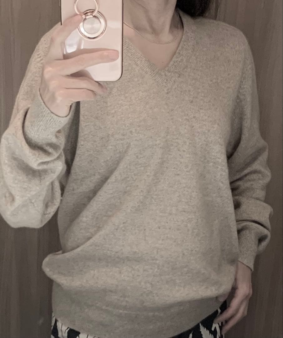 新品　カシミヤ100% Vネックセーター メンズ L L