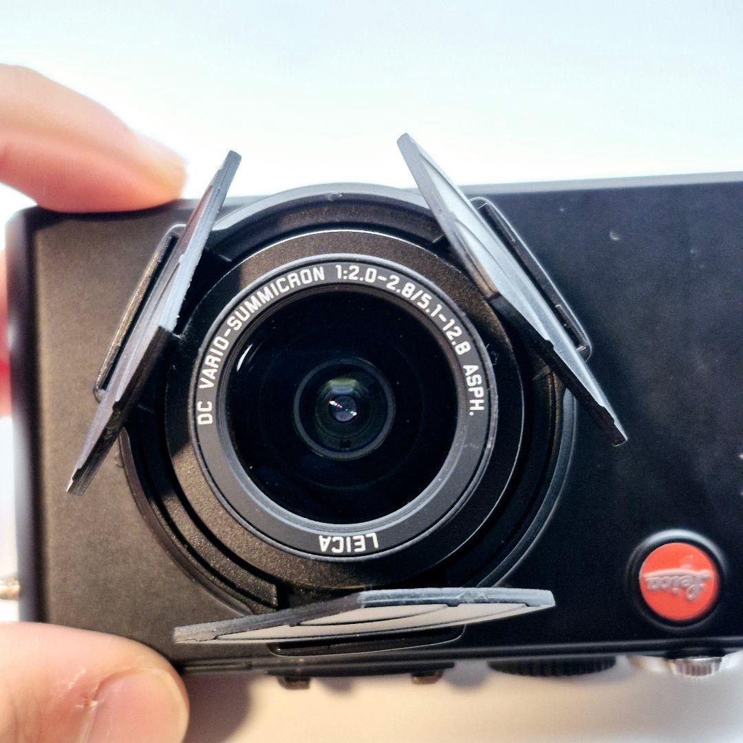 デジタルカメラ [CA8] Leica d-lux4