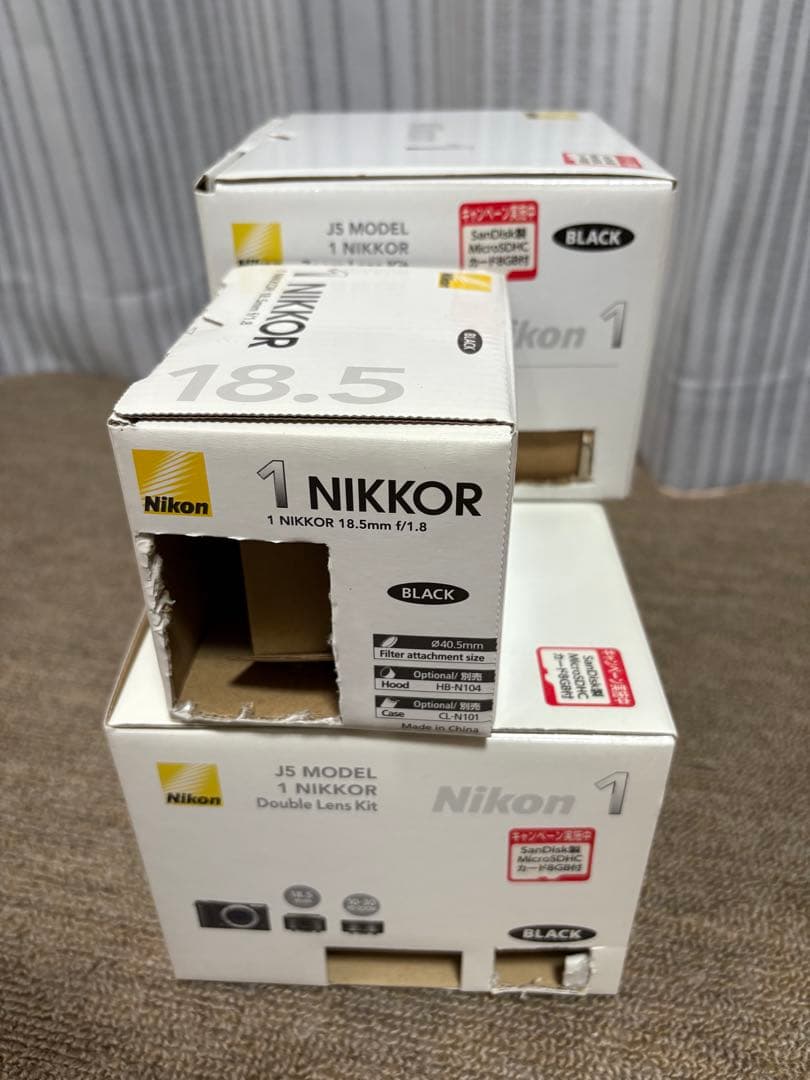 Nikon 1 J5ダブルレンズキット & NIKKOR 30-110mmレンズ