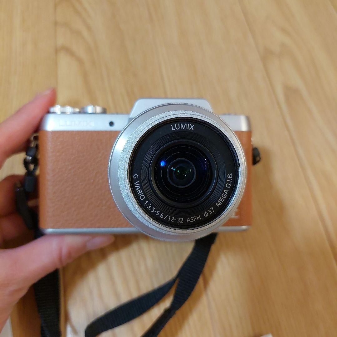 LUMIXG DMC-GF7Wミラーレス一眼カメラ