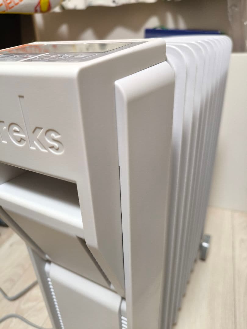 ユーレックス オイルラジエーターヒーター　 LFX11EH IW