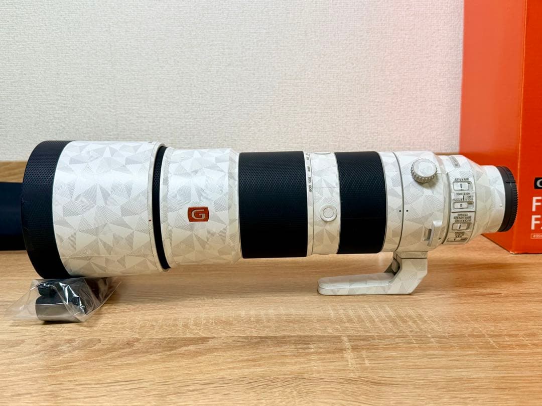 SONY FE 200-600mm F5.6-6.3G OSS 望遠ズームレンズ