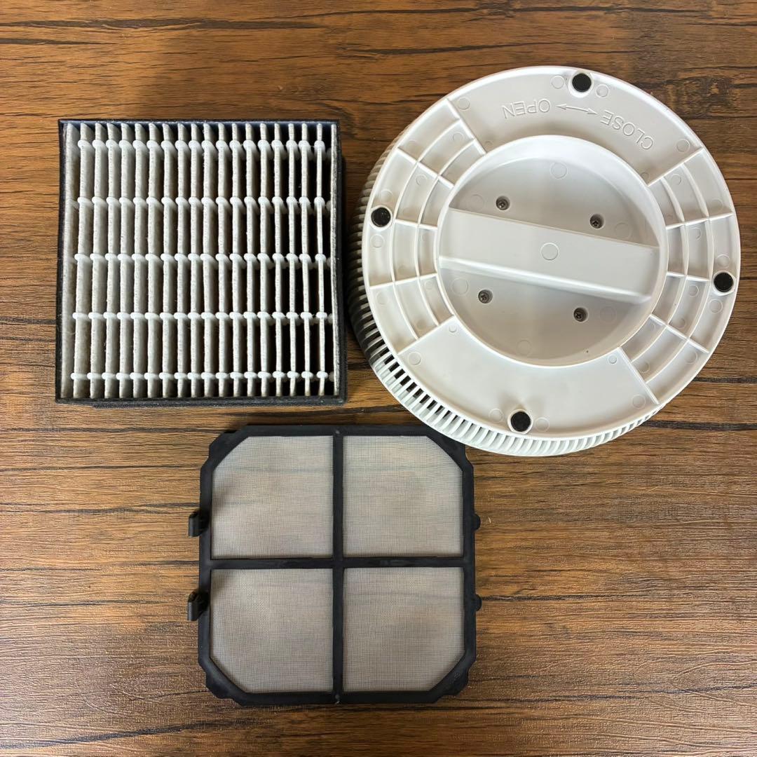 【匿名発送】SHARP シャープ　FU-SC01-W 空気清浄機　2025年製