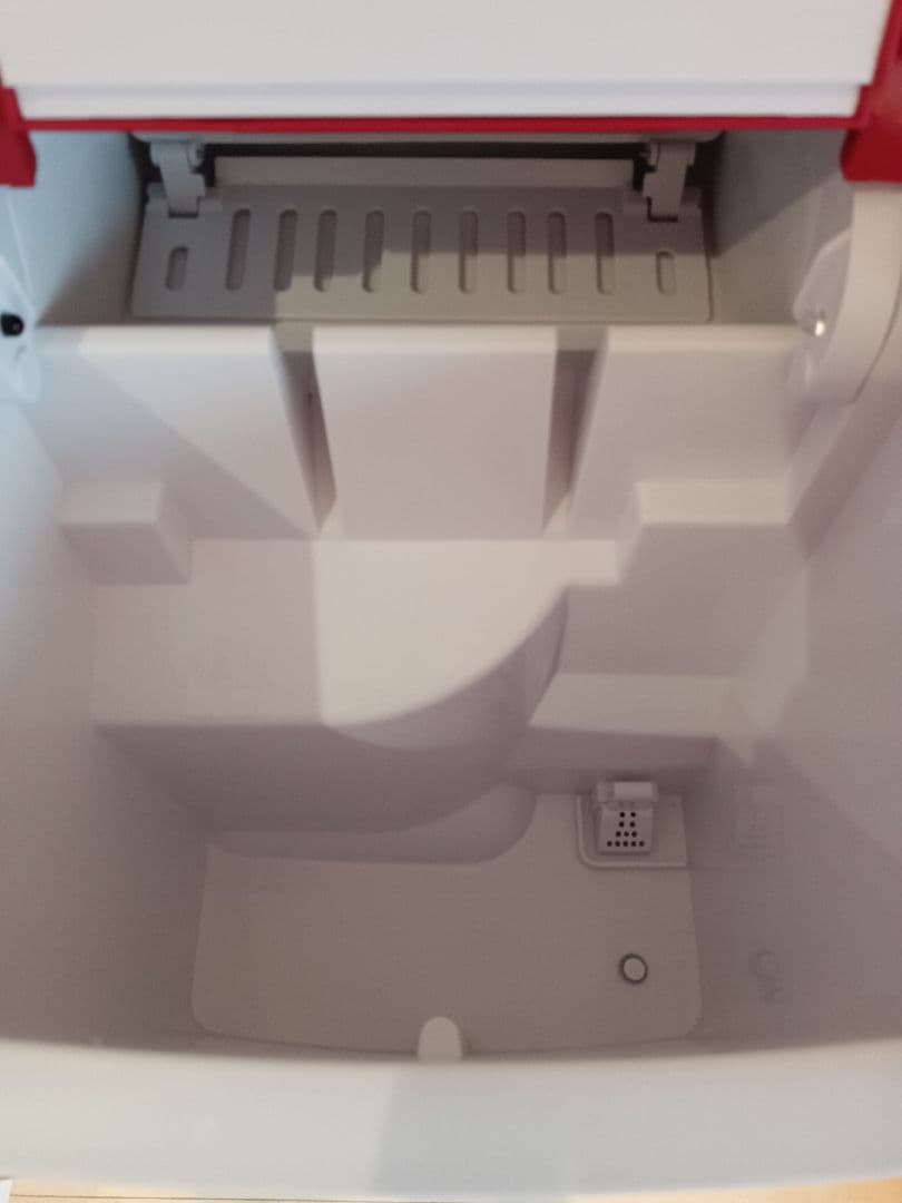 ベルソス 高速製氷機 VS-ICE07 家庭用 レッド