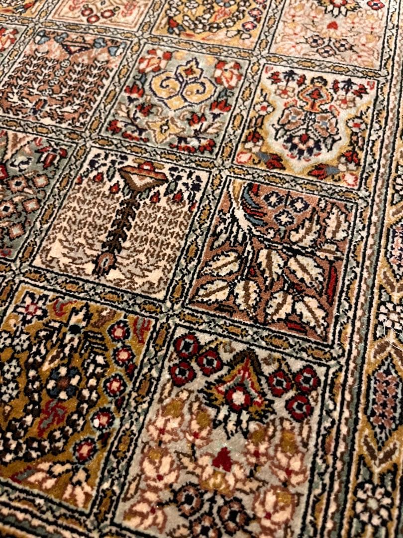 高級手織り絨毯 クム柄 イラン風 約100×60cm シルク混144000ノット