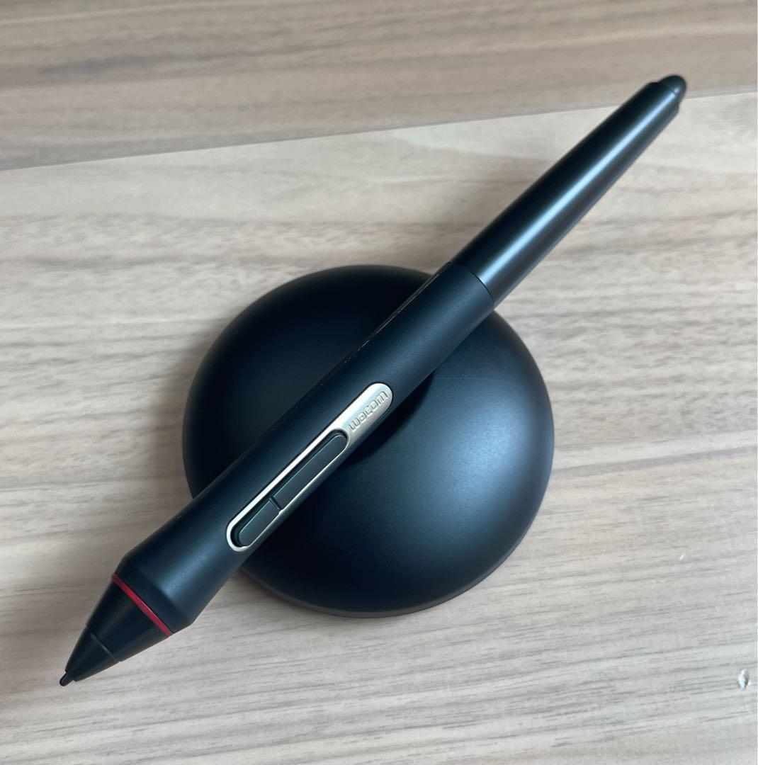 美品Wacom Cintiq Pro 16 2021 特典未使用　DTH167