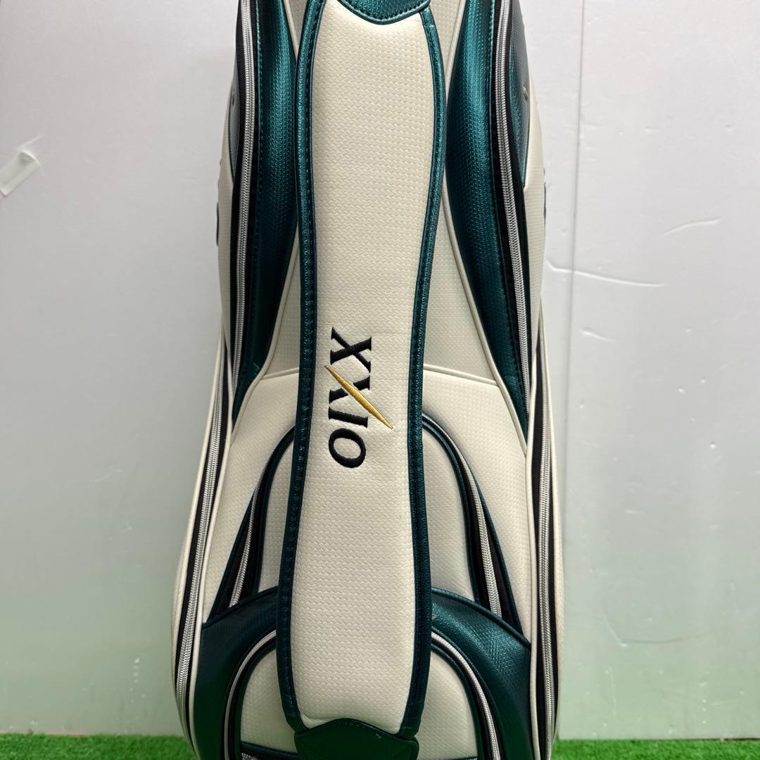 ゼクシオ XXIO ゴルフバック キャディバック　8インチ ホワイト　中古