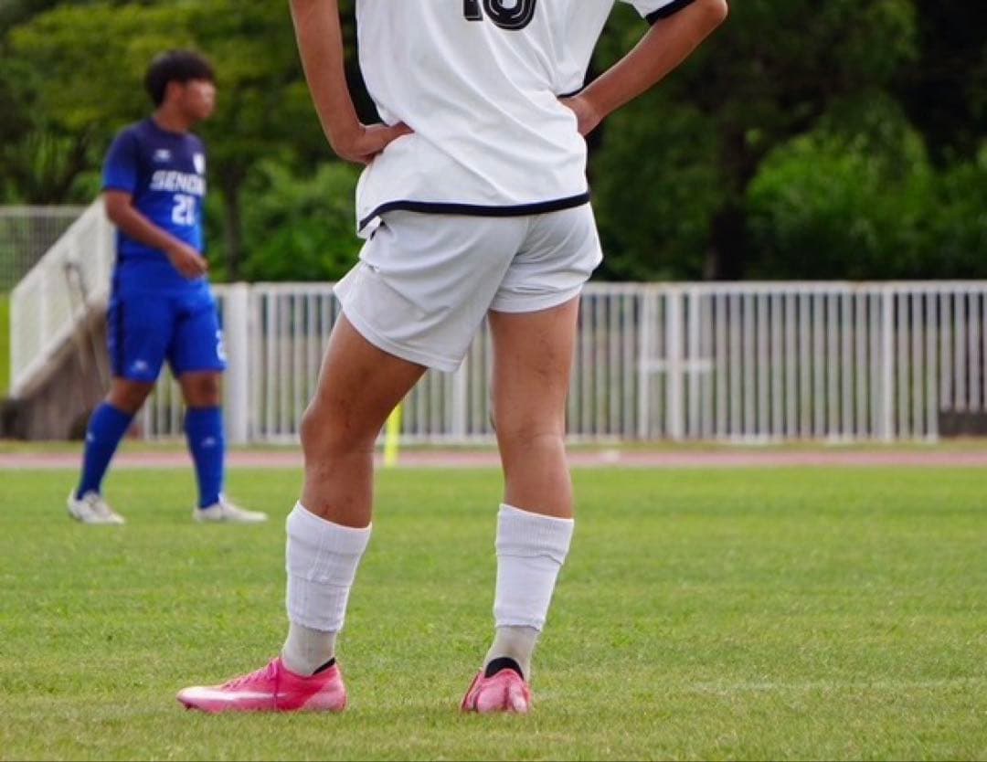 Nike マーキュリアルヴェイパー13 FG 限定カラー