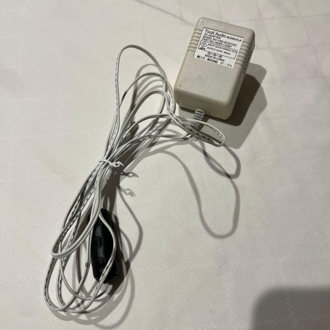 Tivoli Audio PAL ポータブルラジオ