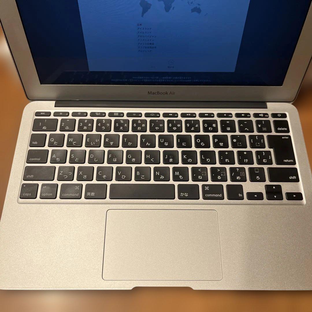 MacBook Air 11インチ Mid 2011/8GB/充電方法注意あり