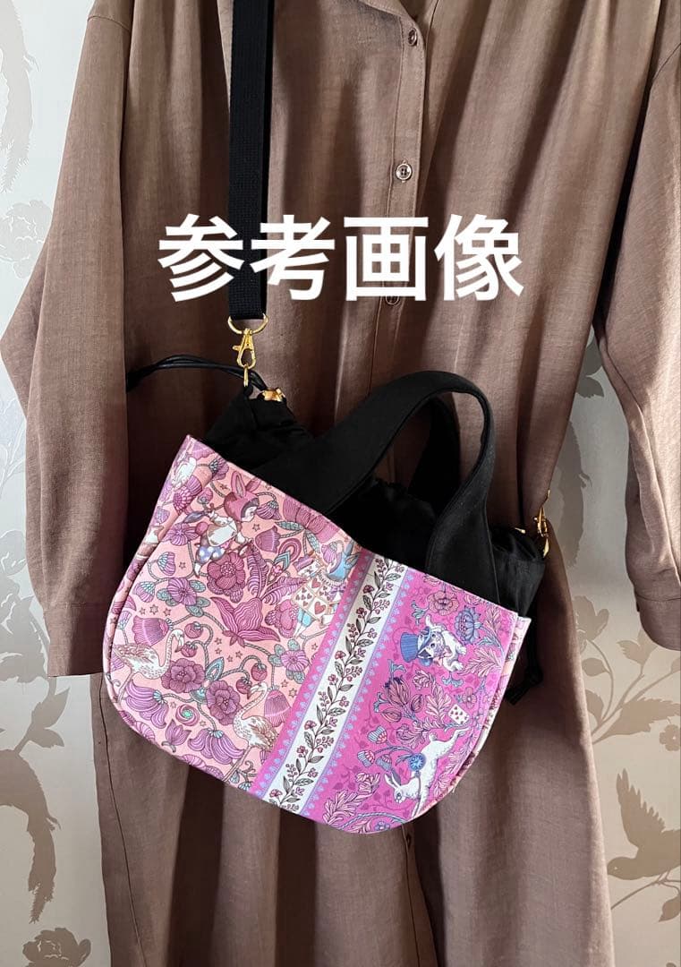 帆布の巾着トートバッグ　ジョリーフルール　コラコラver