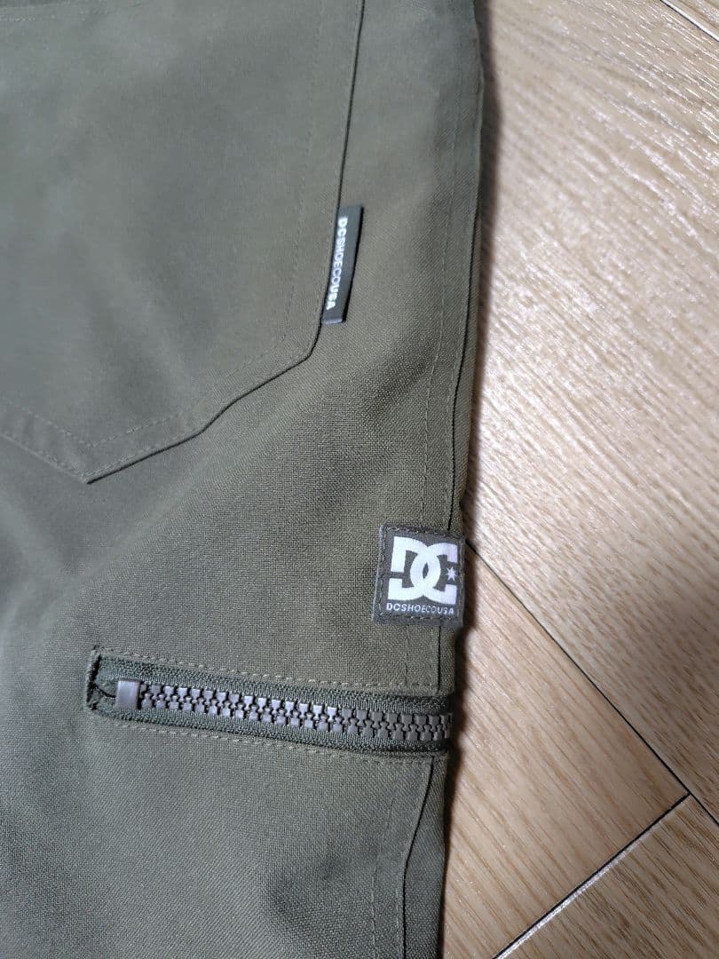 DC スノーボードパンツ　レディース　カーキ