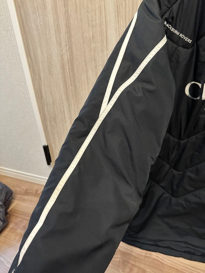 90s umbro ダウンジャケット　ブラックバーン・ローバーズ y2k