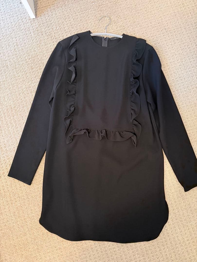 ヨーコチャン フリル　ブラウス　ロング　ブラック