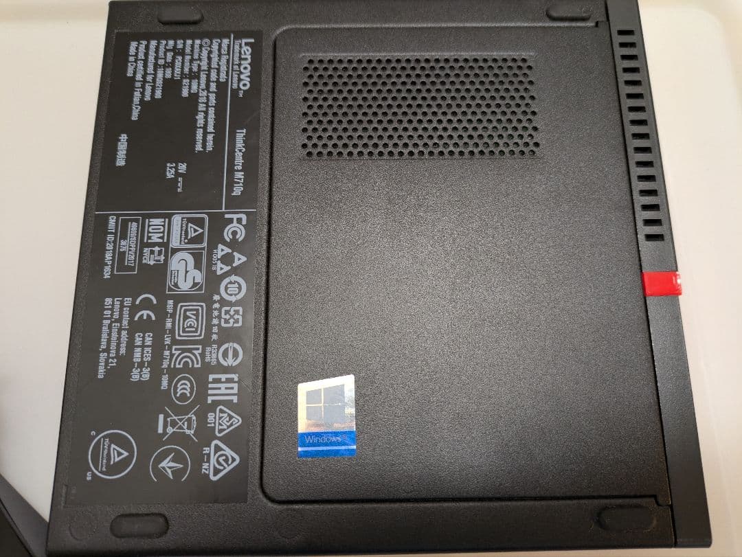 Lenovo ThinkCentre M710q i3 8GB 256GB ミニ