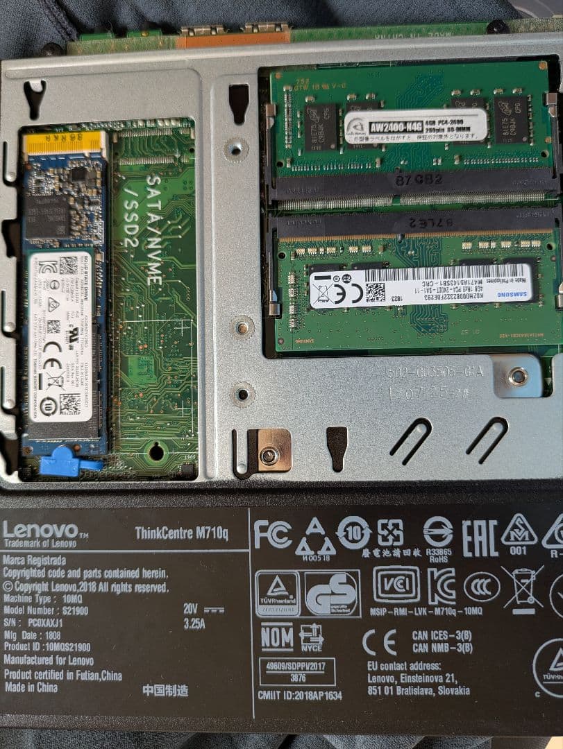 Lenovo ThinkCentre M710q i3 8GB 256GB ミニ