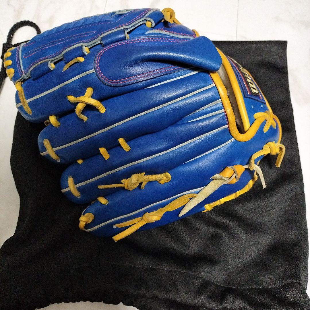 Wilson 硬式投手用グラブ